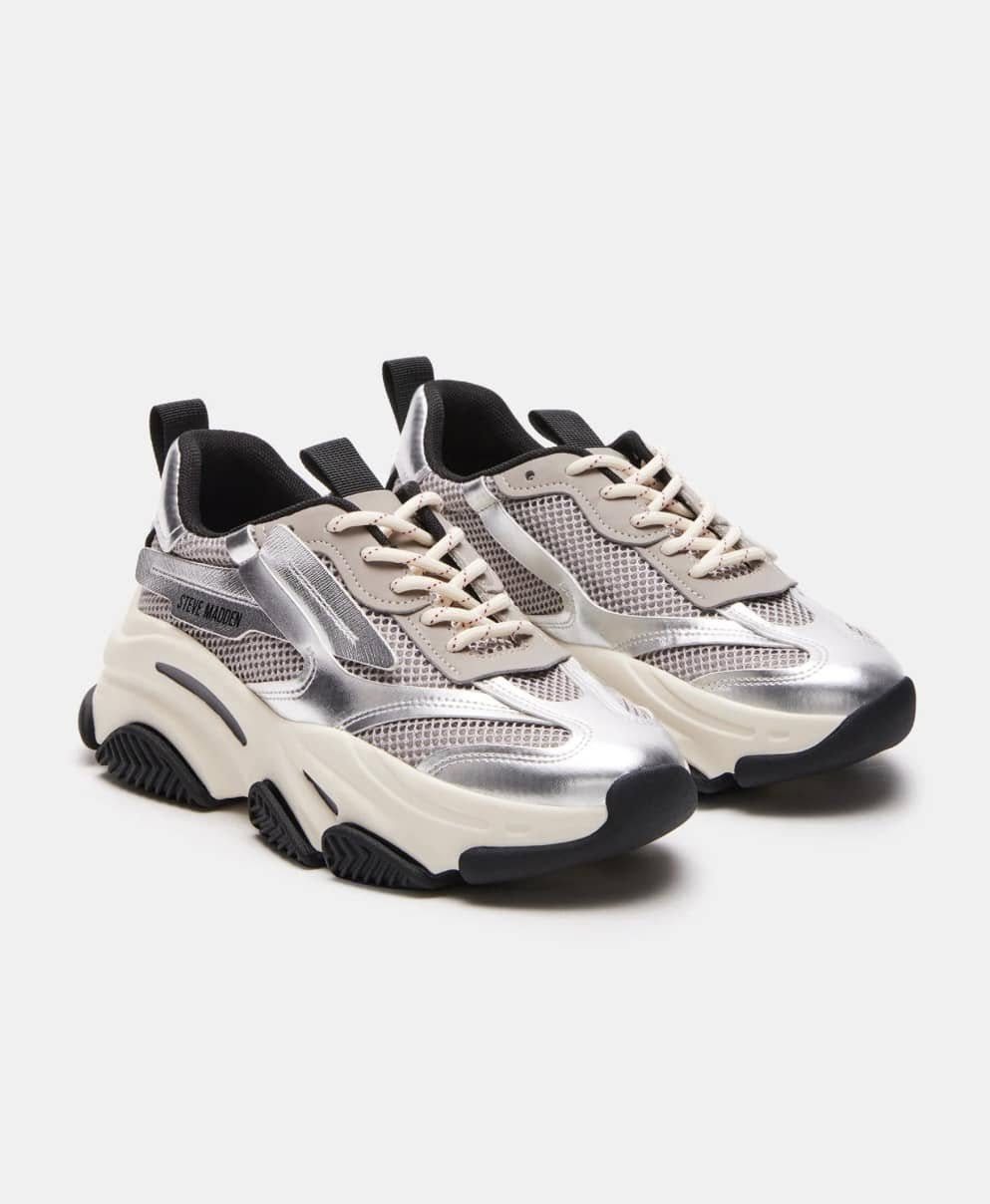 Steve Madden Possession Chunky Lace-Up Sneakers (talla 7,5 pequeño)