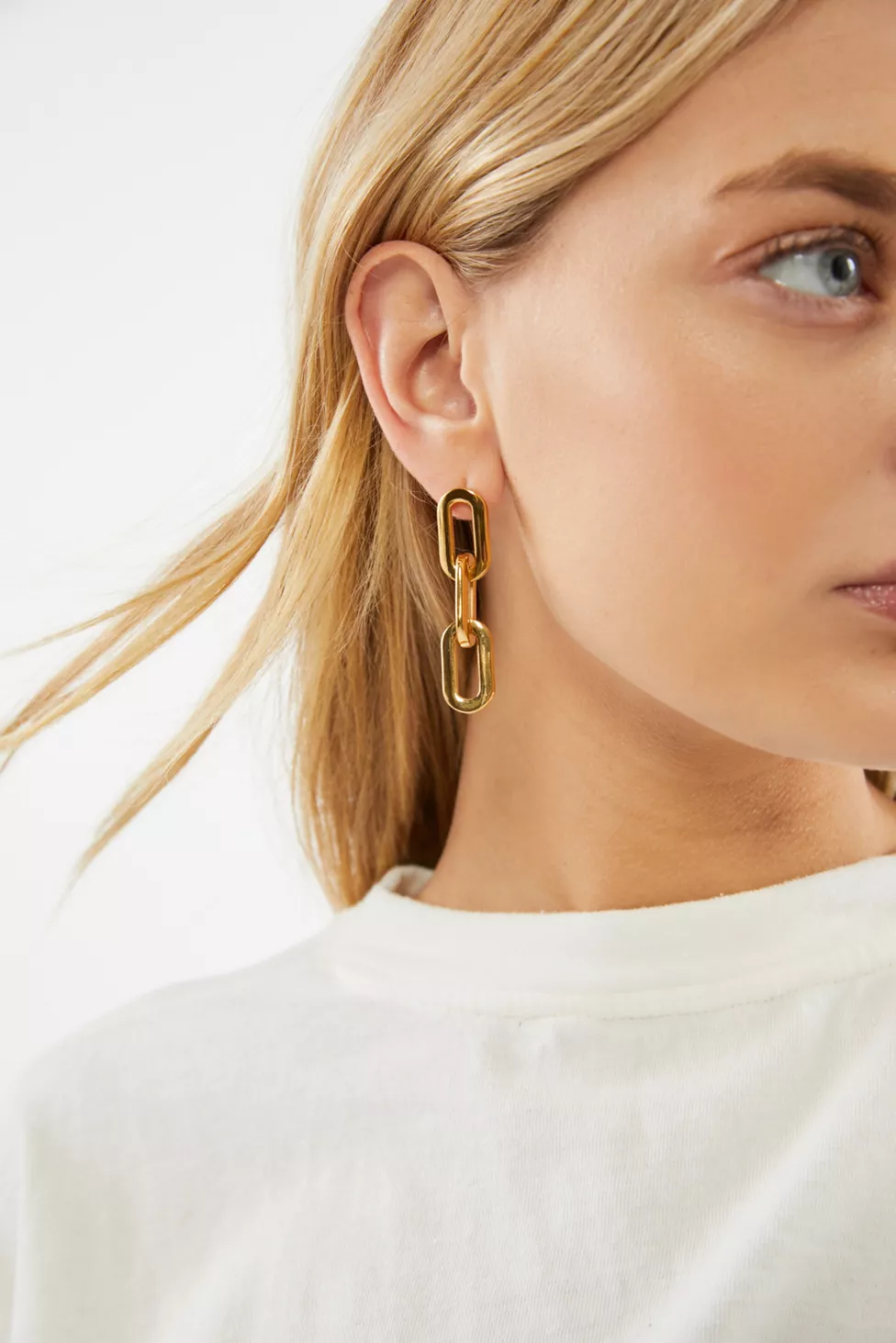 Ellie Vail Gage Oversized Link Earring
