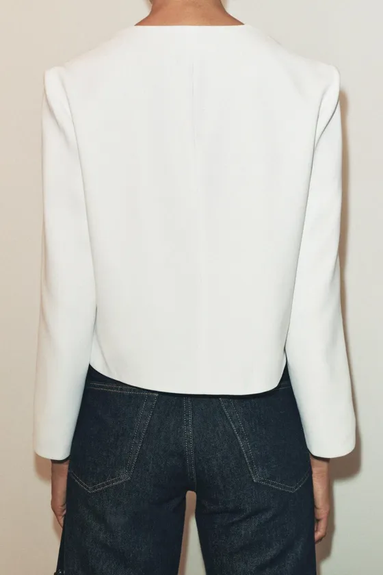 Chaqueta Zara con botones nueva (Talla M)