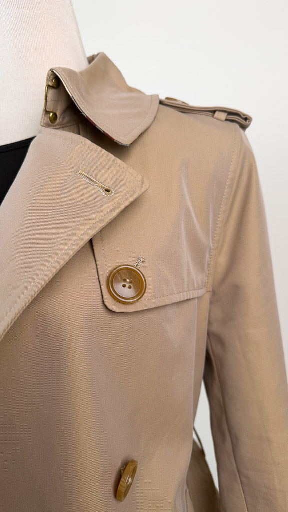 Gabardina (talla Small)