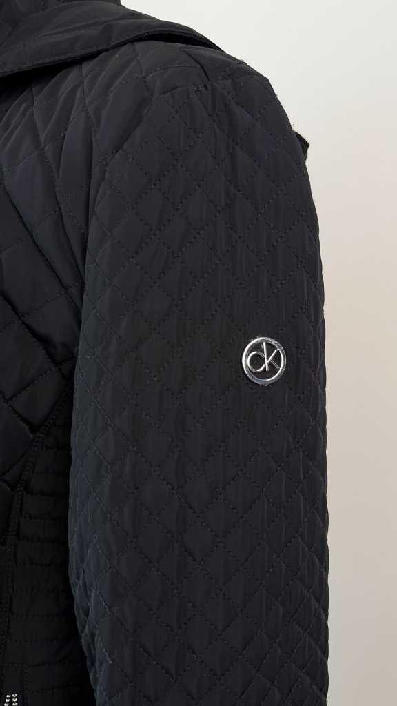 Jacket Calvin Klein (talla M)