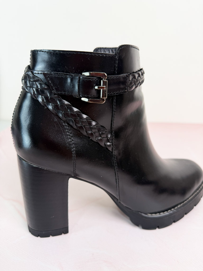 Botines BOSI nuevos (talla 38)