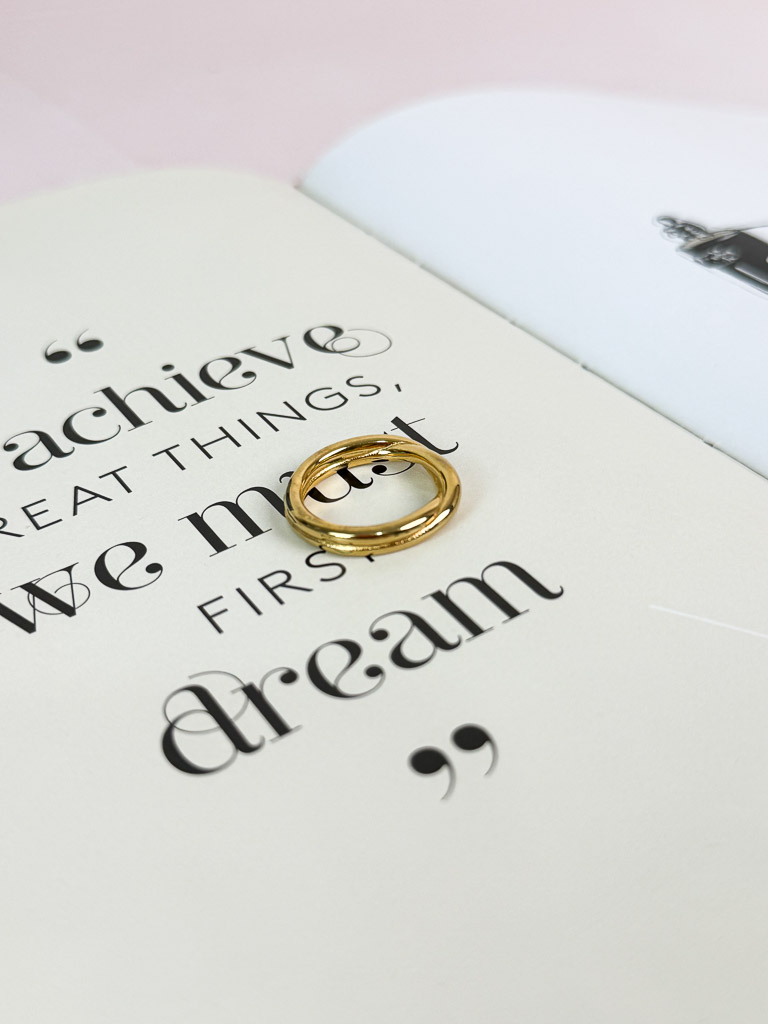 Anillo Ellie Vail (talla 6)