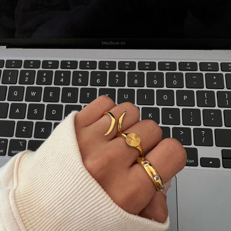 Ellie Vail ring (talla 6)