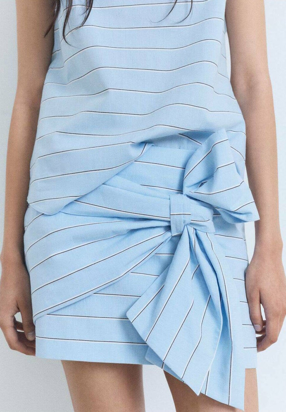 Set MANGO blusa y falda nueva (talla S/M)