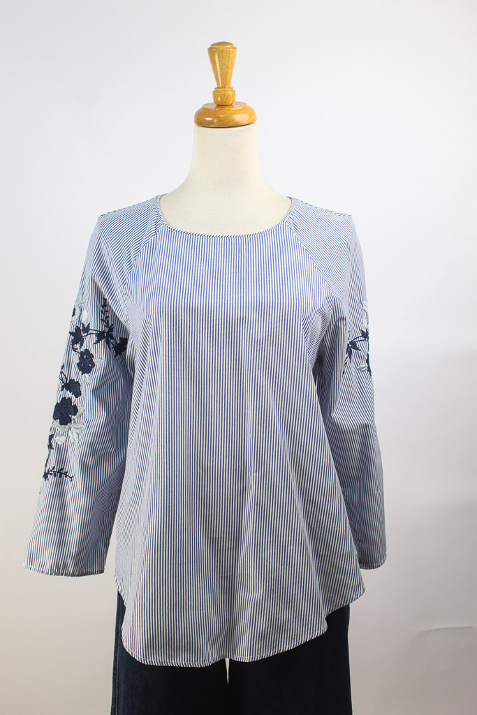 Blusa MNG (talla small)