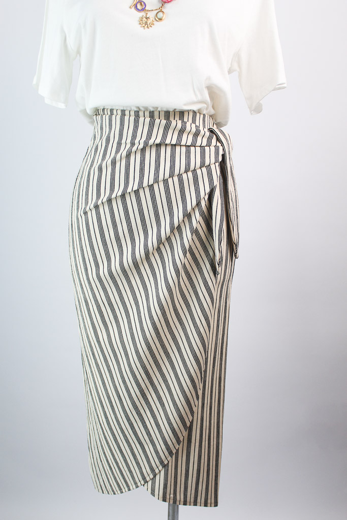 Falda Cruzada H&M (talla XS)