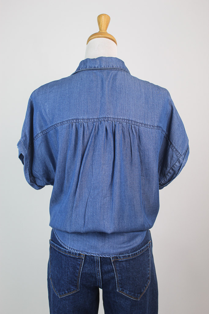 Blusa 1250C nueva (talla small)