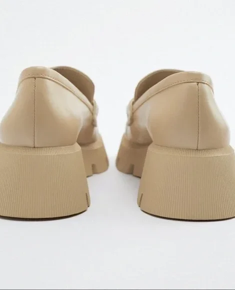 Zara Chunky Loafers nuevos (talla 37) - Imagen 3