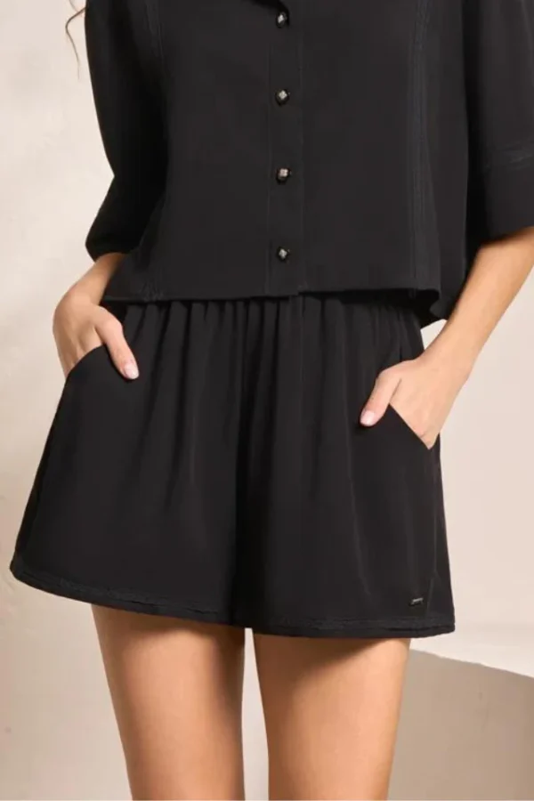 short MAAJI (talla M)