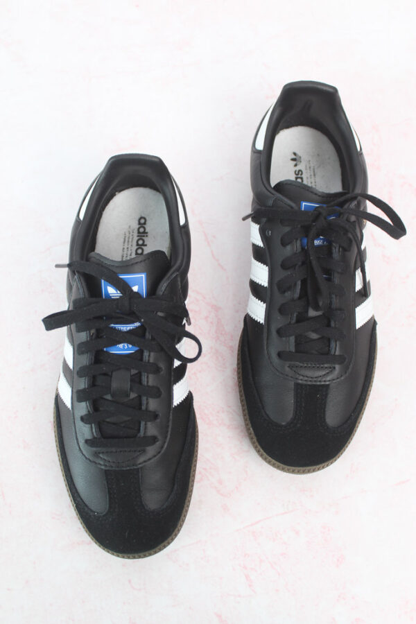 Adidas SAMBA nuevas (talla 6 USA 25cm)