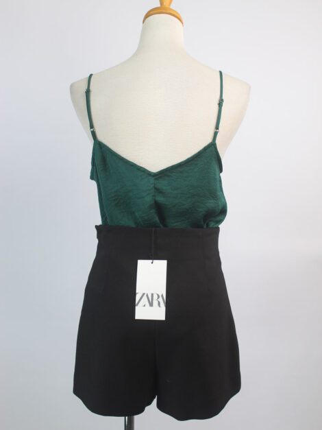 Short Zara nuevo (talla small) - Imagen 2