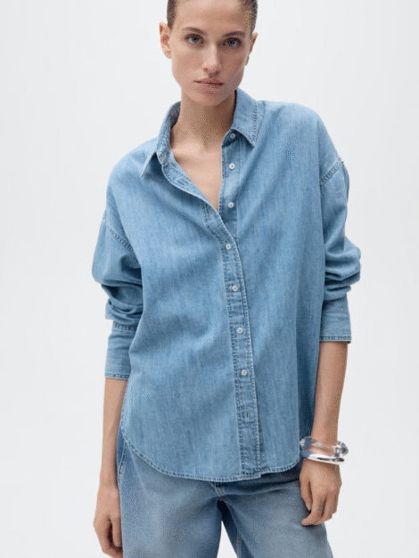 Oversized denim shirt MANGO nueva (talla small)