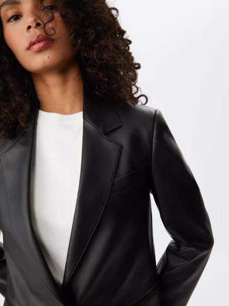 Regular fit leather effect blazer Stradivarius (talla Small) - Imagen 6