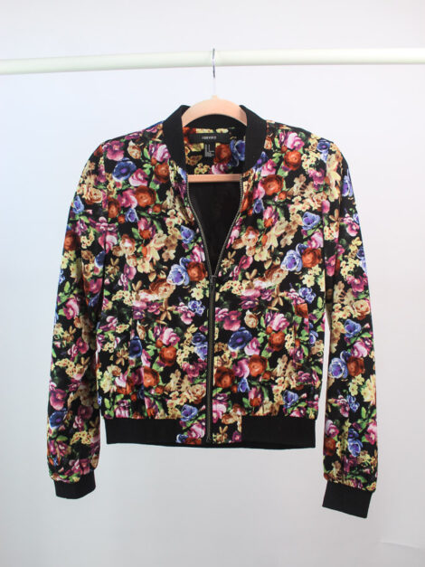 Jacket F21 (talla small)