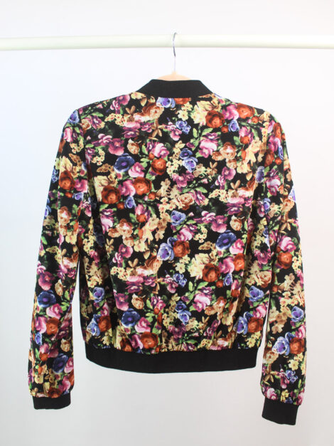 Jacket F21 (talla small) - Imagen 2