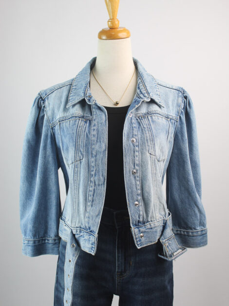 Jacket nueva L parece small , 22 by boga