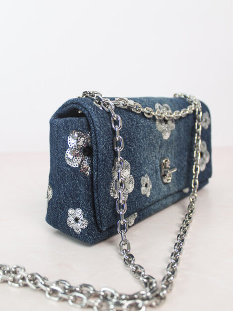 Marc Jacobs THE SEQUIN DAISY DENIM DUAL CHAIN MINI BAG - Imagen 5