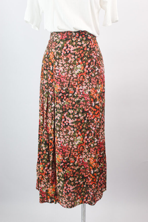 Falda H&M (talla M)
