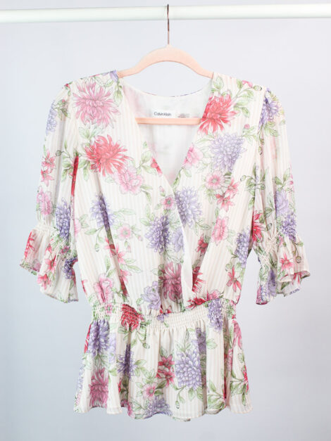 Blusa Calvin Klein (talla M) - Imagen 4