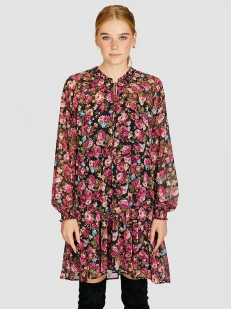 Vestido Stradivarius (talla L parece M)