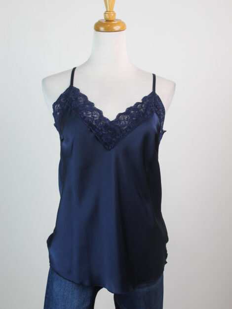 Blusa satin nueva nice nest (talla small)