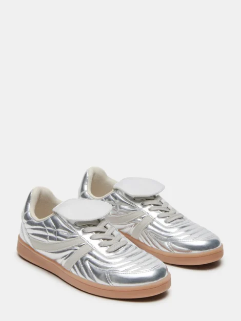 Madrid Silver Steve Madden (talla 6)