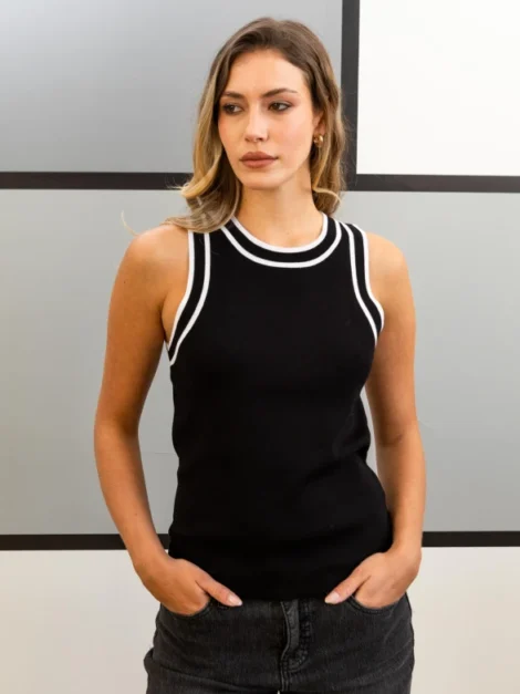 BLUSA Cable & Gauge nueva (talla small)