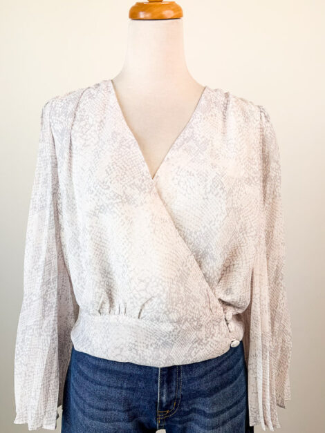 Blusa Calista nueva (talla L, parece M)