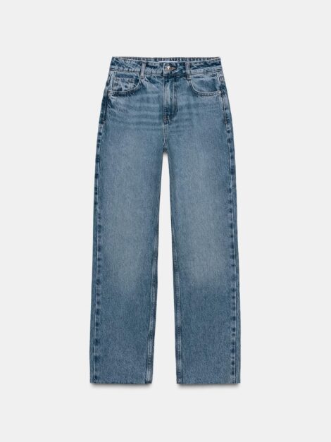 HIGH RISE Straight Leg Jeans Zara (talla 6)