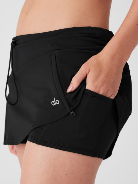 ALO yoga in the lead skirt (talla XS)