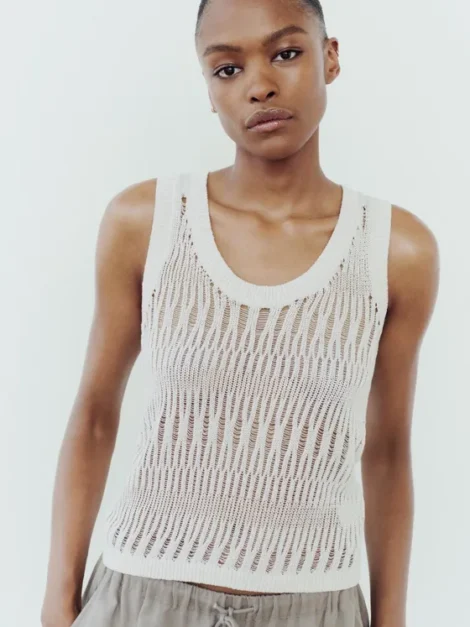 Blusa ZARA nueva (talla XL, parece L)