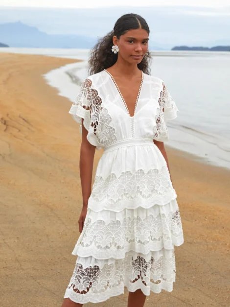 Farm Rio Off White Richelieu Midi Dress NUEVO (talla M)