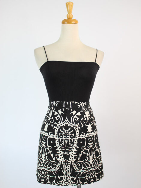 Falda H&M (talla 10, M/L)