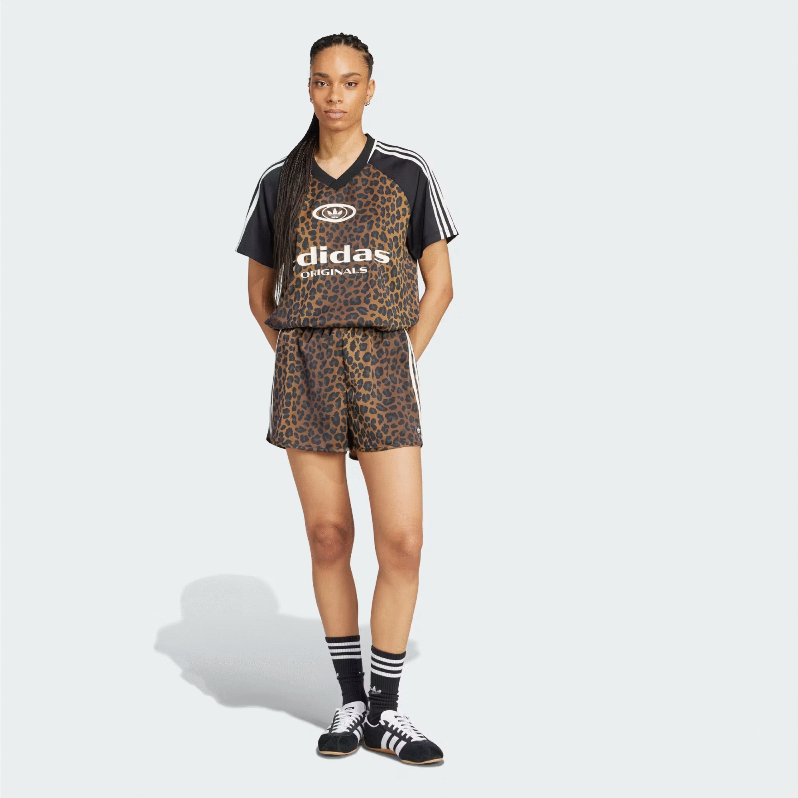 Adidas Originals Satin Shorts NUEVO (talla M flojita) - Imagen 3