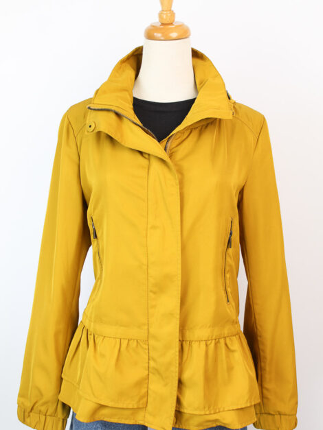 ZARA Mustard Yellow Water Repellent Peplum Style Jacket (talla L)
