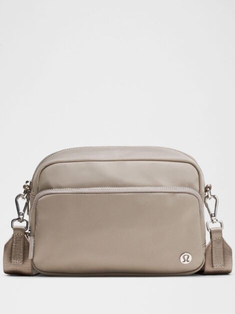 Lululemon Everywhere Crossbody 3L