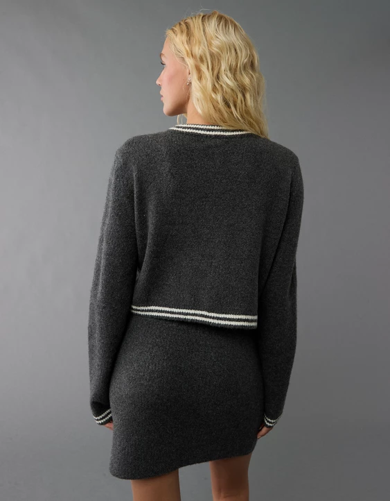 AE Whoa So Soft Cárdigan NUEVO (talla M)