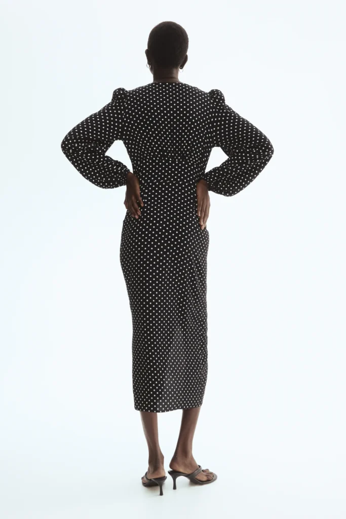 LONG-SLEEVED VISCOSE DRESS h&m NUEVI (talla small)