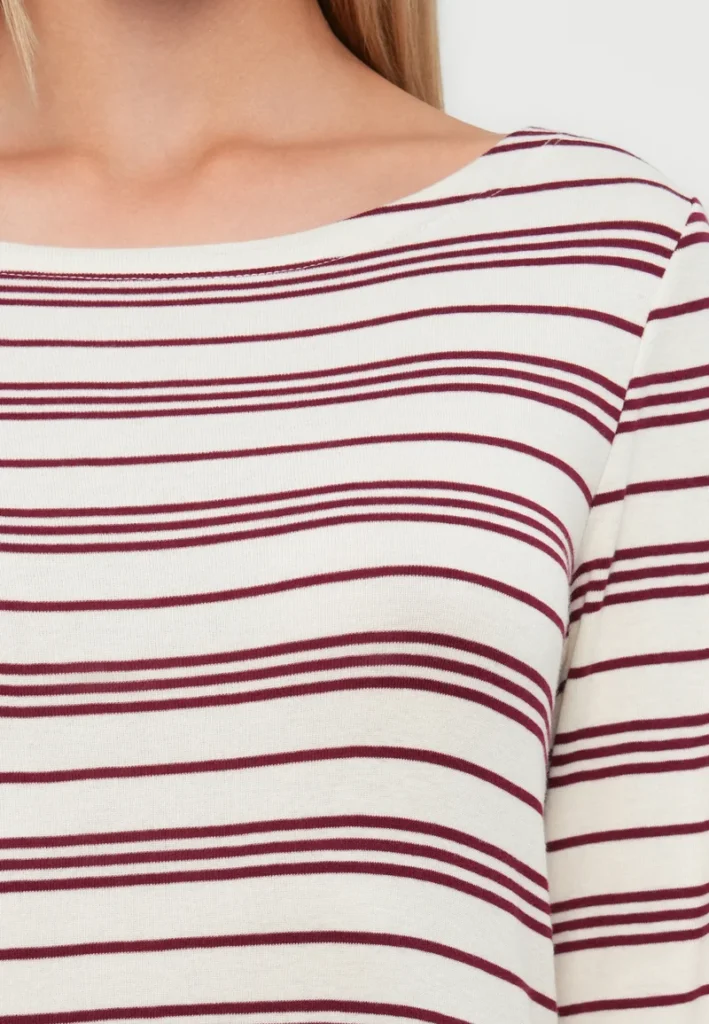 GAP Modern Ribbed Stripe Boatneck T-Shirt NUEVA (talla small)