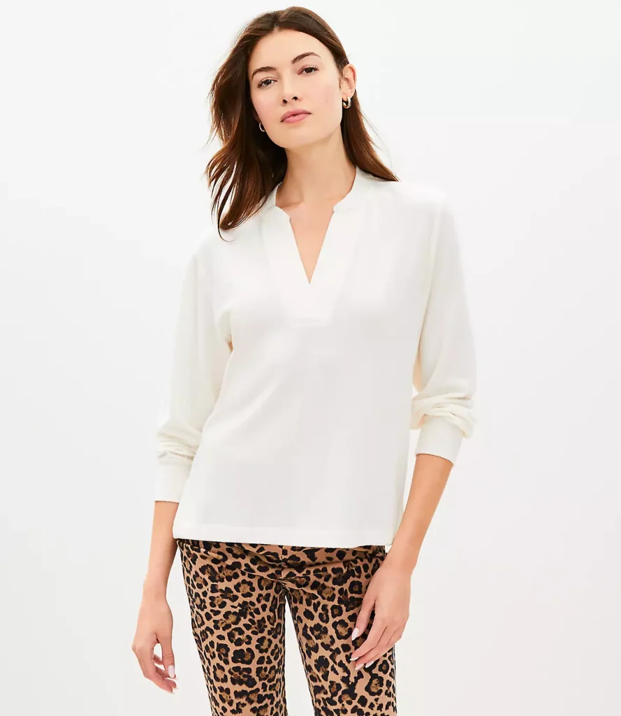 Jersey Split Neck Top LOFT nuevo (talla Small , parece M/L)