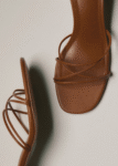 Heeled sandal with crossed straps MANGO nuevo (talla 37Eur)