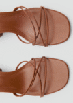 Heeled sandal with crossed straps MANGO nuevo (talla 37Eur)