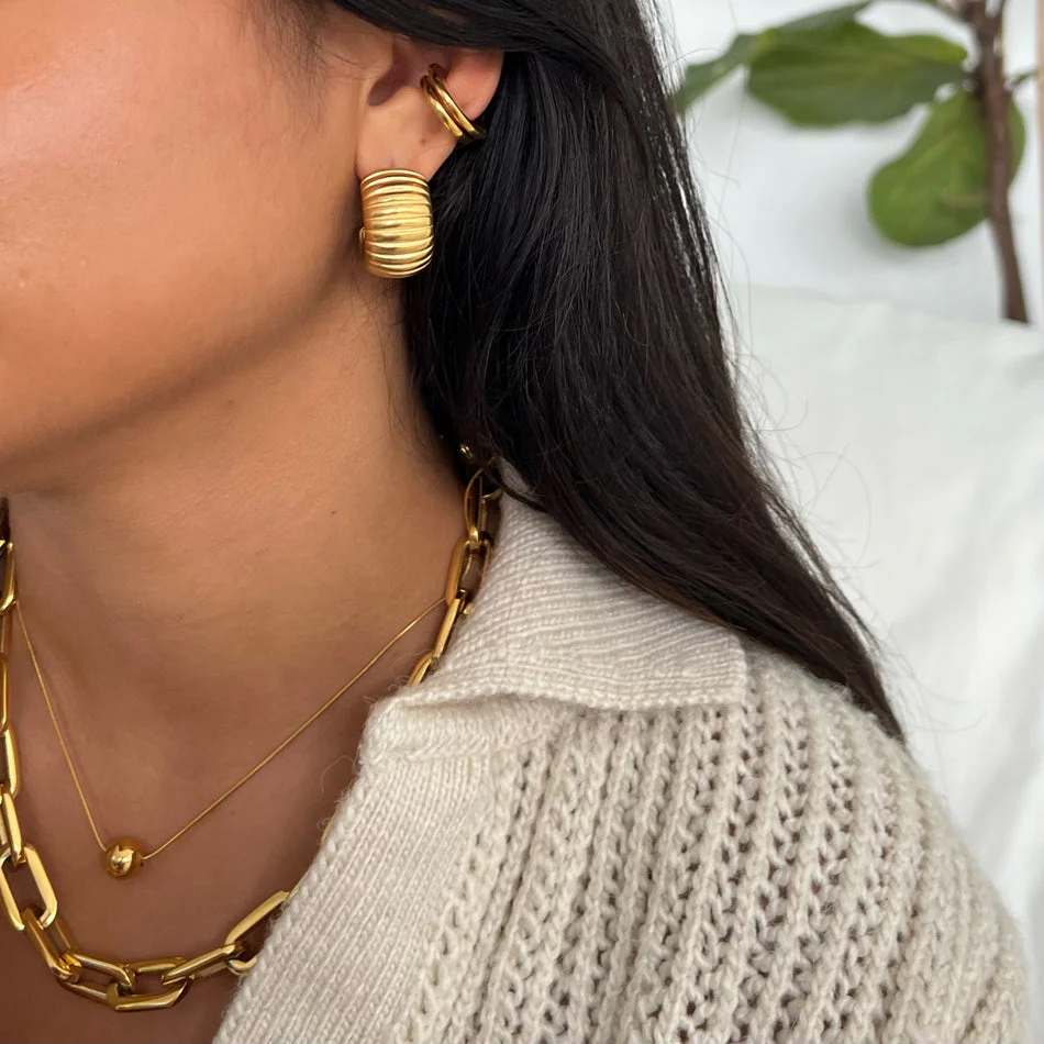 Ellie Vail - Peyton Chunky Hoop Earring