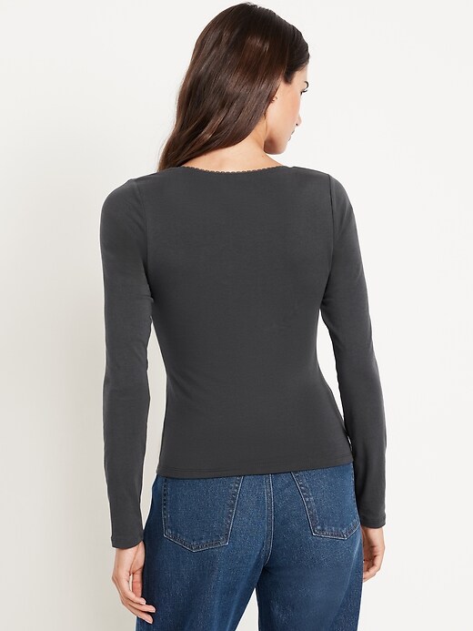 Fitted Double-Layer Scoop-Neck Top | Old Navy (talla M)
