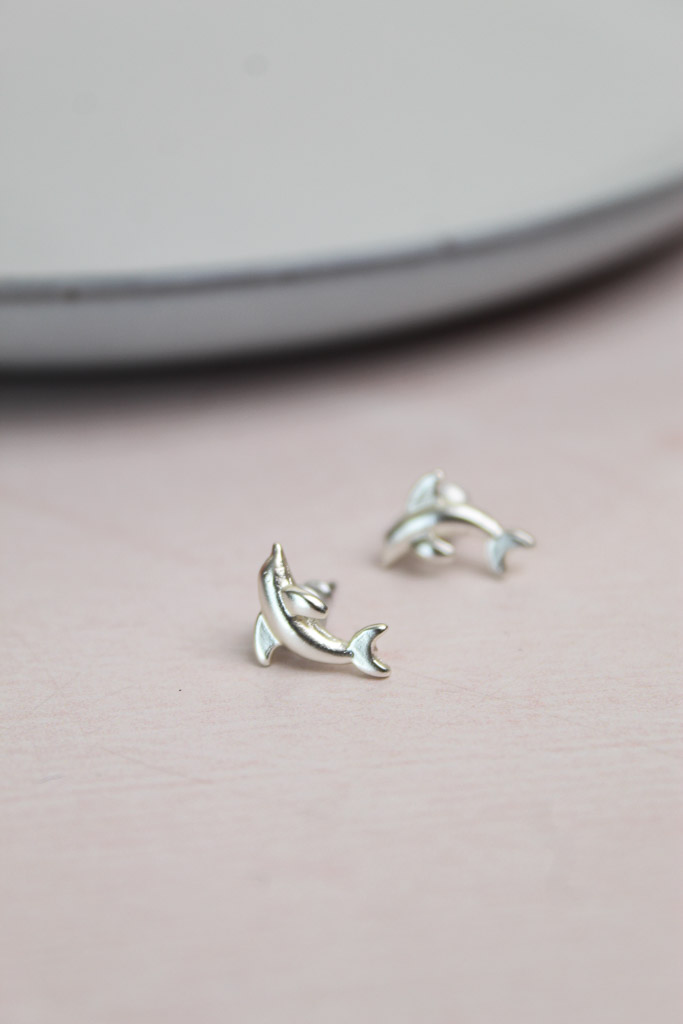 Aretes Delfín Entrelazos