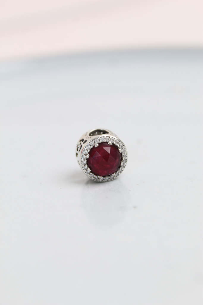 Radiant Hearts Charm PANDORA