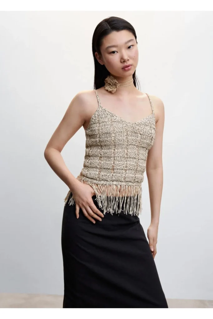 Top con flecos MANGO (talla XS)