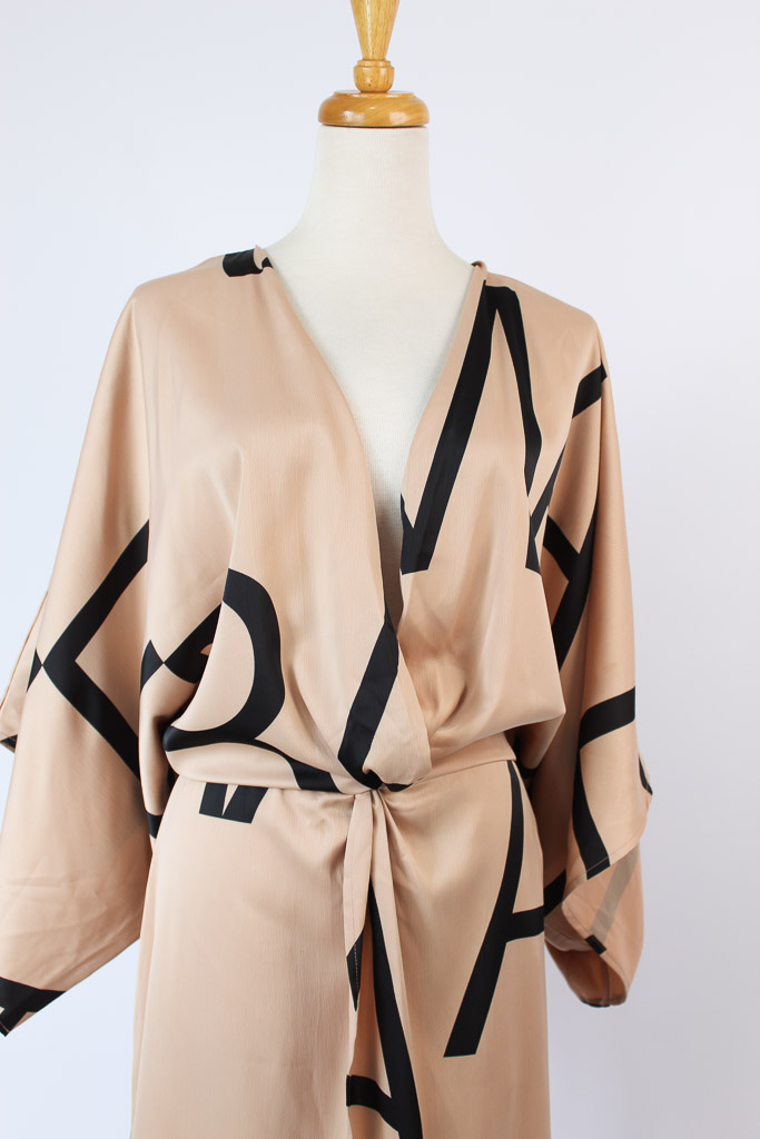 Vestido AMODOMIO nuevo (talla L)