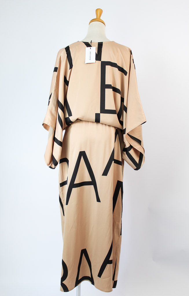 Vestido AMODOMIO nuevo (talla L)